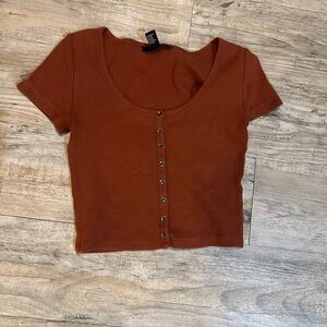Forever 21 Rust Button-Front Scoop Neck Crop Top